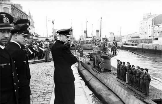 Иллюстрация к книге — Подводные асы Третьего Рейха  [i_075.jpg]