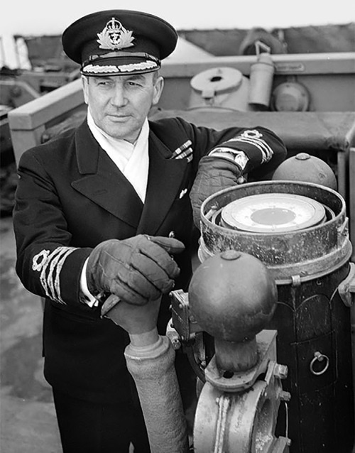 Иллюстрация к книге — Подводные асы Третьего Рейха  [i_083.jpg]