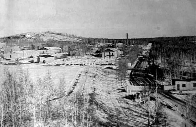 Иллюстрация к книге — Обыкновенный спецназ. Из жизни 24-й бригады спецназа ГРУ [i_002.jpg]