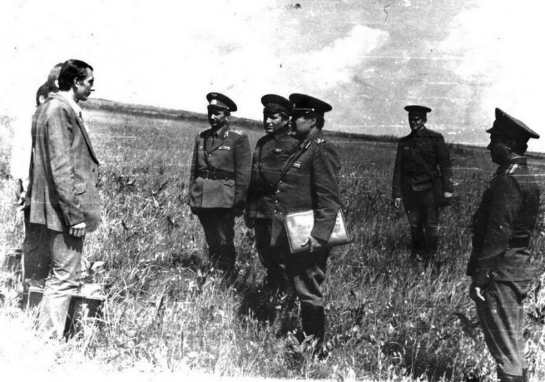 Иллюстрация к книге — Обыкновенный спецназ. Из жизни 24-й бригады спецназа ГРУ [i_010.jpg]