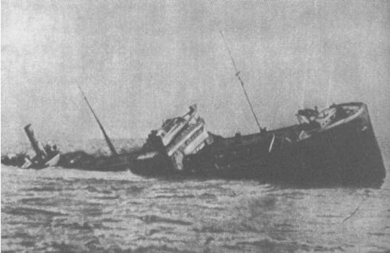 Иллюстрация к книге — Подводная война Гитлера. 1939-1942. Охотники. Часть II [i_006.jpg]