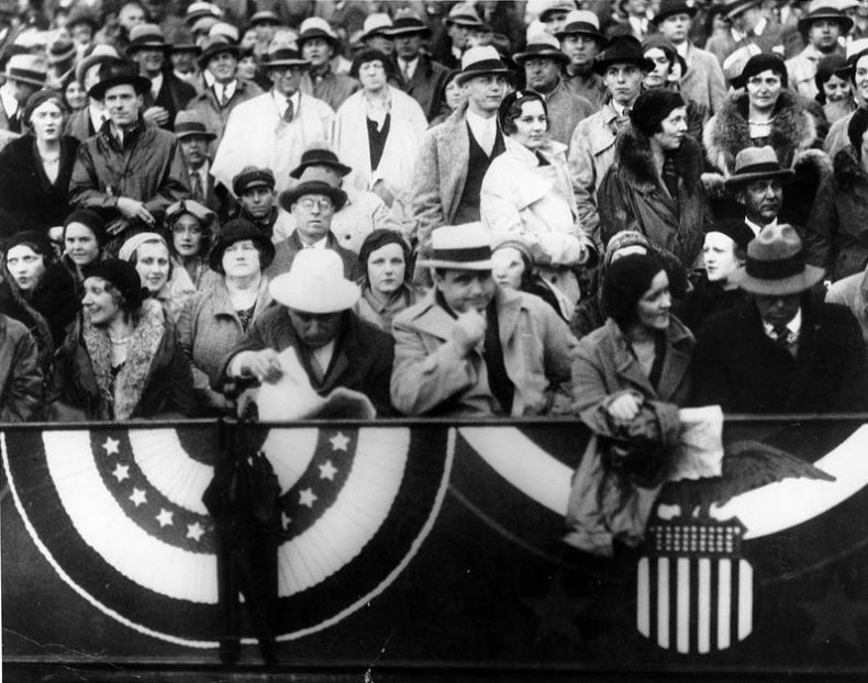 Иллюстрация к книге — Мистер Капоне [i_010.jpg]