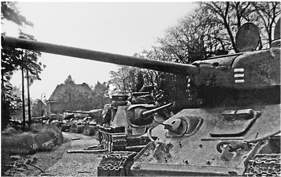 Иллюстрация к книге — Берлин 45-го. Сражение в логове зверя  [i_043.jpg]