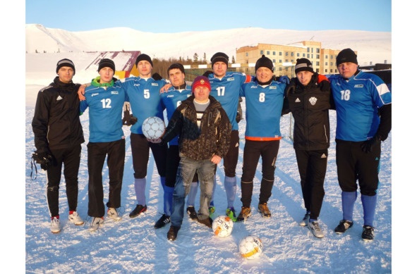 Иллюстрация к книге — Поколение надежды [image57_5beece4869a1890600d53796_jpg.jpg]