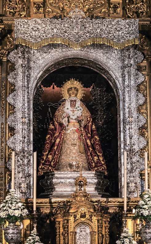 Иллюстрация к книге — Цивилизации. Образы людей и богов в искусстве от Древнего мира до наших дней [i_071.jpg]