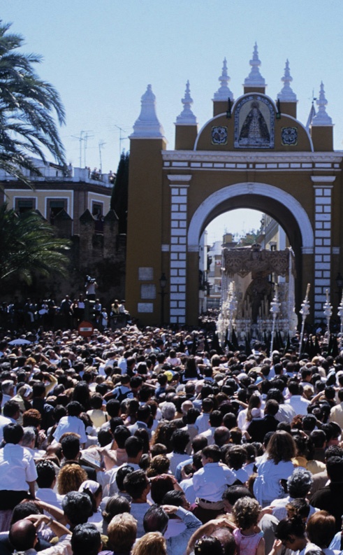 Иллюстрация к книге — Цивилизации. Образы людей и богов в искусстве от Древнего мира до наших дней [i_072.jpg]