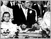 Иллюстрация к книге — Софи Лорен [nonjpegpng_image16.jpg]