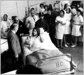 Иллюстрация к книге — Софи Лорен [nonjpegpng_image32.jpg]