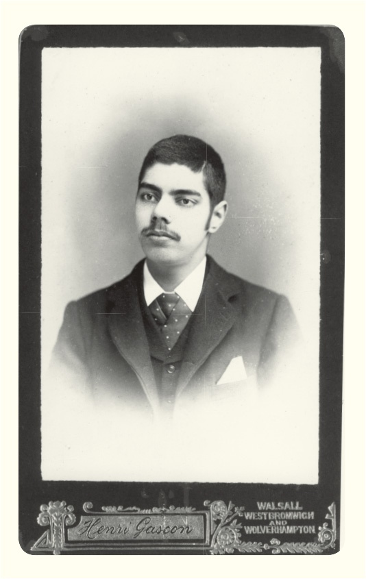 Иллюстрация к книге — Конан Дойль на стороне защиты [i_028.jpg]