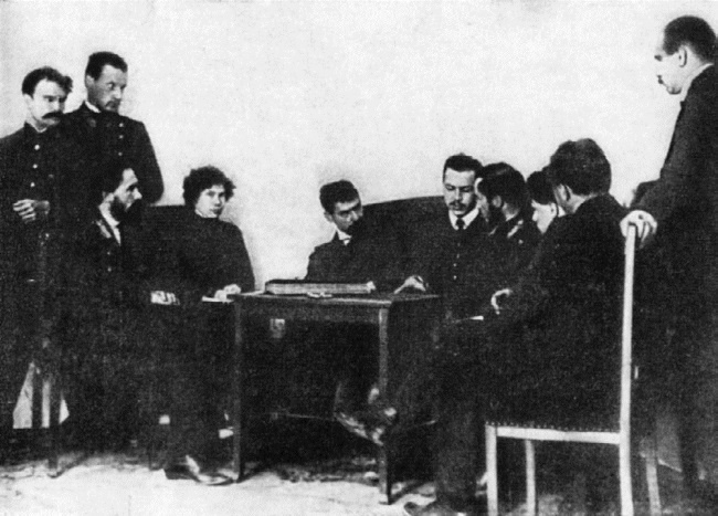 Иллюстрация к книге — Эта короткая жизнь. Николай Вавилов и его время [i_022.jpg]