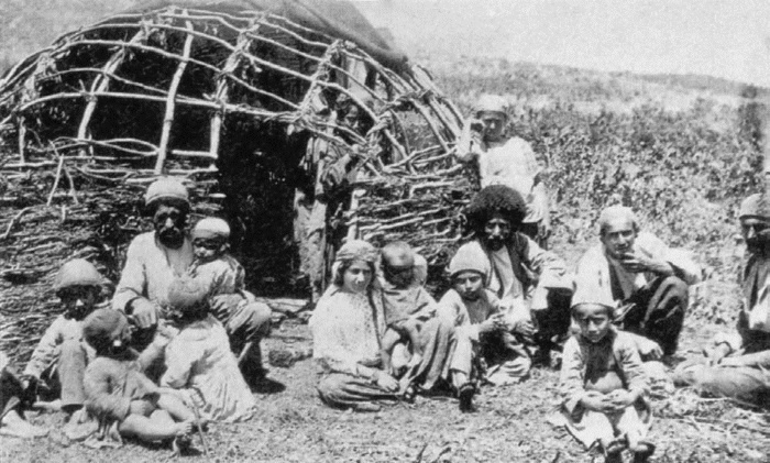 Иллюстрация к книге — Эта короткая жизнь. Николай Вавилов и его время [i_026.jpg]