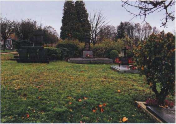 Иллюстрация к книге — Тайна смерти Рудольфа Гесса [i_107.jpg]