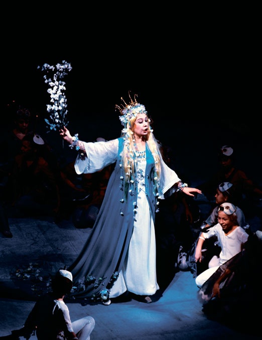 Иллюстрация к книге — Новый год в России. История праздника [i_096.jpg]