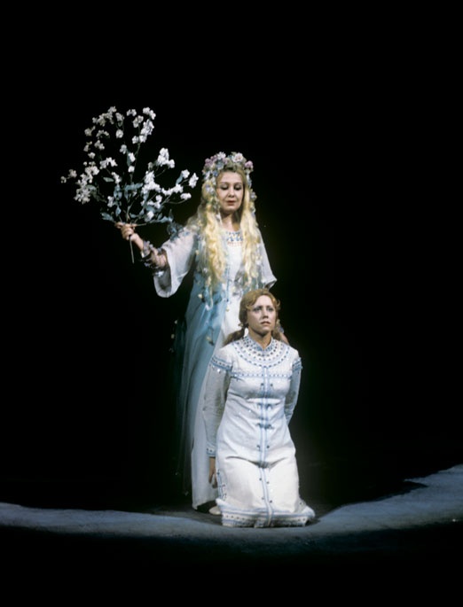 Иллюстрация к книге — Новый год в России. История праздника [i_100.jpg]