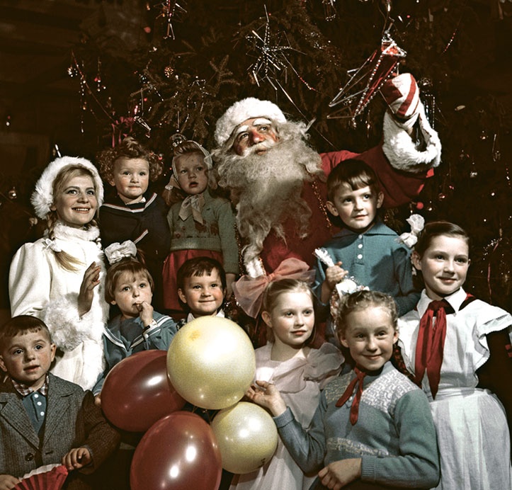 Иллюстрация к книге — Новый год в России. История праздника [i_113.jpg]