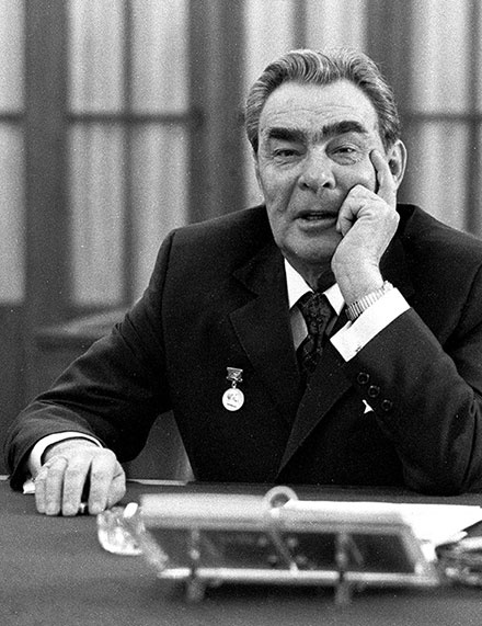 Иллюстрация к книге — Новый год в России. История праздника [i_219.jpg]