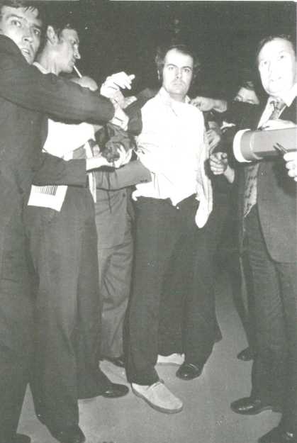 Иллюстрация к книге — Записки контрразведчика. Взгляд изнутри на противоборство КГБ и ЦРУ, и не только [i_020.jpg]