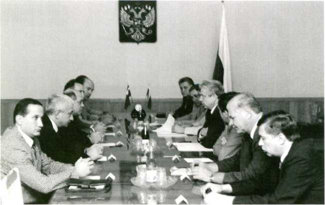 Иллюстрация к книге — Записки контрразведчика. Взгляд изнутри на противоборство КГБ и ЦРУ, и не только [i_083.jpg]