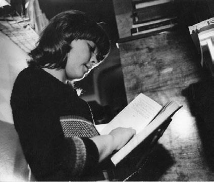 Иллюстрация к книге — Тайны жизни Ники Турбиной («Я не хочу расти…) [i_026.jpg]