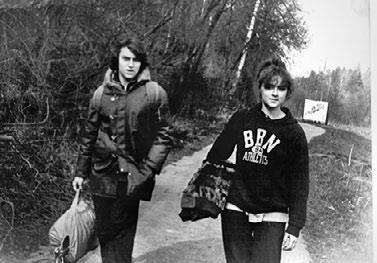 Иллюстрация к книге — Тайны жизни Ники Турбиной («Я не хочу расти…) [i_153.jpg]