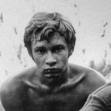 Иллюстрация к книге — Тайны жизни Ники Турбиной («Я не хочу расти…) [i_172.jpg]