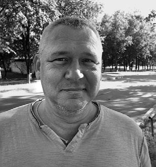 Иллюстрация к книге — Тайны жизни Ники Турбиной («Я не хочу расти…) [i_202.jpg]