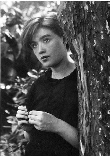 Иллюстрация к книге — Тайны жизни Ники Турбиной («Я не хочу расти…) [i_212.jpg]