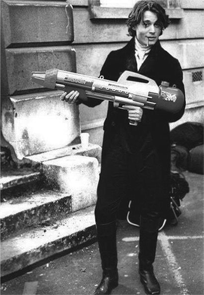 Иллюстрация к книге — Джонни Депп. Романтик и хулиган [i_052.jpg]