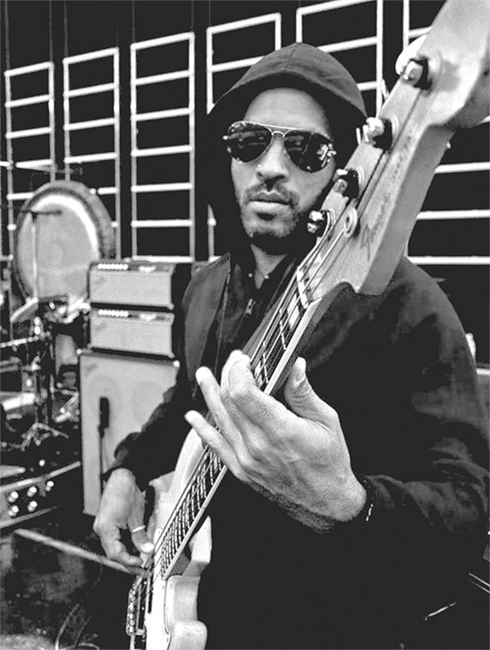 Иллюстрация к книге — Джонни Депп. Романтик и хулиган [i_077.jpg]