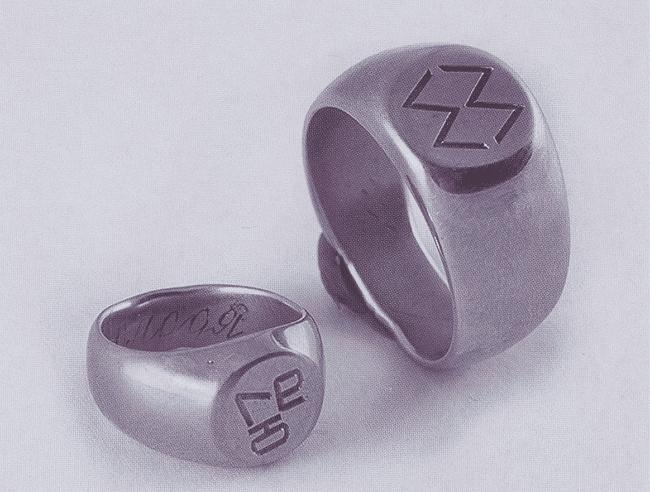 Иллюстрация к книге — Лиля Брик: Её Лиличество на фоне Люциферова века [i_015.jpg]