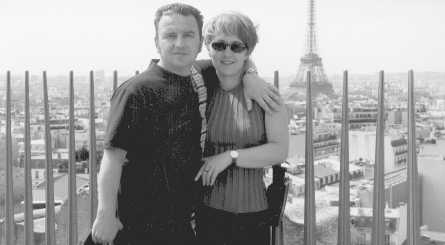 Иллюстрация к книге — Чайф. Рок-н-ролл это мы! Семейная сага [i_044.jpg]