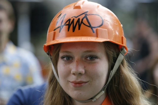 Иллюстрация к книге — Чайф. Рок-н-ролл это мы! Семейная сага [i_051.jpg]