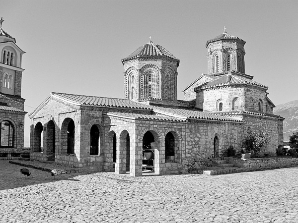 Иллюстрация к книге — Чудотворец наших времен. Святитель Иоанн, архиепископ Шанхайский и Сан-Францисский [i_006.jpg]