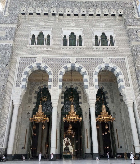 Иллюстрация к книге — Мекка. Биография загадочного города [i_054.jpg]