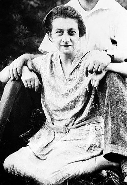 Иллюстрация к книге — Сто чудес [i_001.jpg]