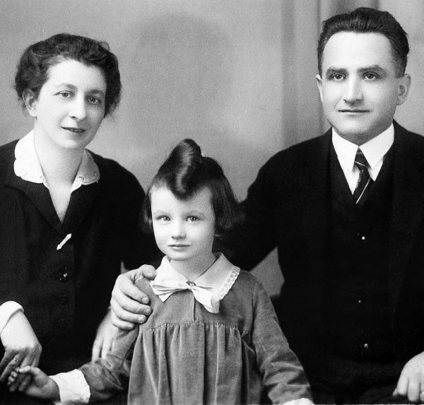 Иллюстрация к книге — Сто чудес [i_008.jpg]