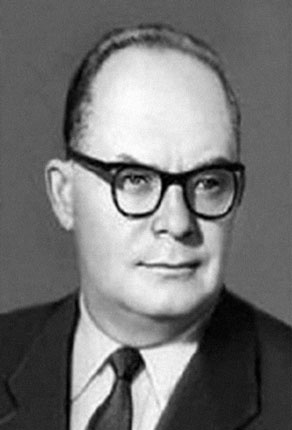 Иллюстрация к книге — Посреди времен, или Карта моей памяти [i_019.jpg]