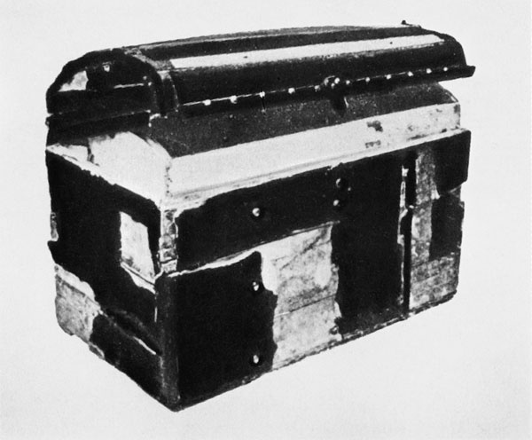 Иллюстрация к книге — Век криминалистики [i_043.jpg]