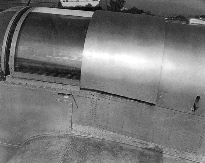 Иллюстрация к книге — Истребитель-«молния» P-38 «Лайтнинг» [i_217.jpg]