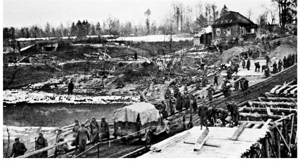 Иллюстрация к книге — Подольские курсанты [i_018.jpg]