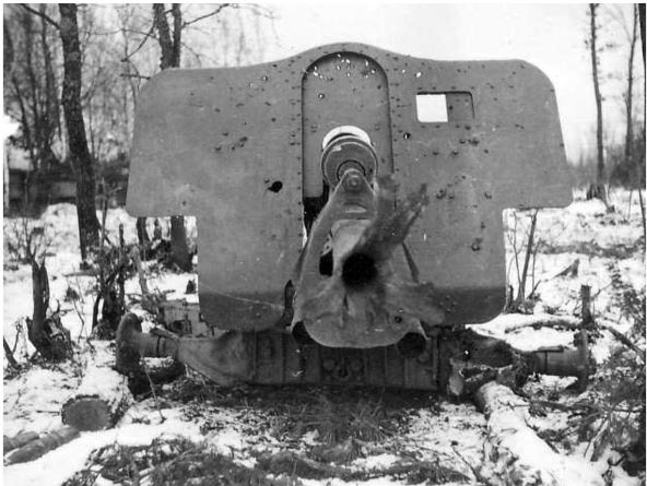 Иллюстрация к книге — Подольские курсанты [i_028.jpg]