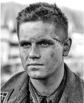 Иллюстрация к книге — Подольские курсанты [i_043.jpg]