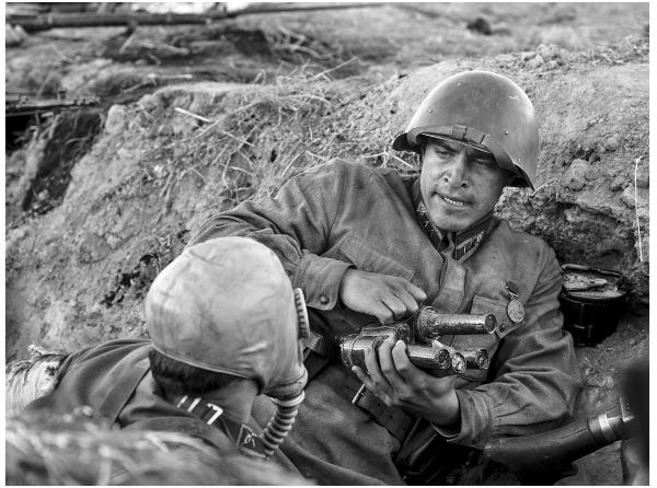 Иллюстрация к книге — Подольские курсанты [i_046.jpg]