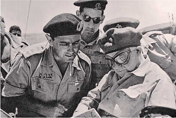 Иллюстрация к книге — Восстань и убей первым. Тайная история израильских точечных ликвидаций [i_013.jpg]