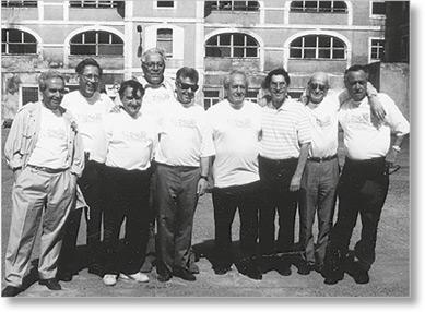 Иллюстрация к книге — Где-то в мире есть солнце. Свидетельство о Холокосте [i_025.jpg]