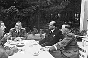 Иллюстрация к книге — Мировые элиты и Британский рейх во Второй мировой войне [_39.jpg]