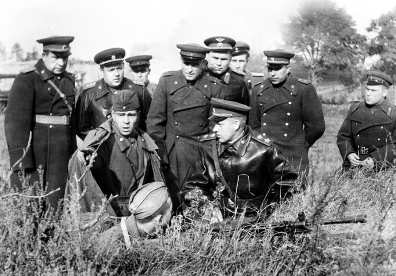 Иллюстрация к книге — Воспоминания без цензуры [i_007.jpg]