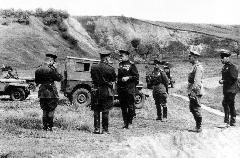 Иллюстрация к книге — Воспоминания без цензуры [i_013.jpg]