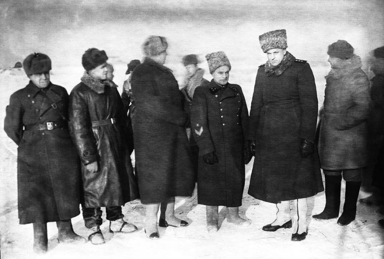 Иллюстрация к книге — Воспоминания без цензуры [i_016.jpg]