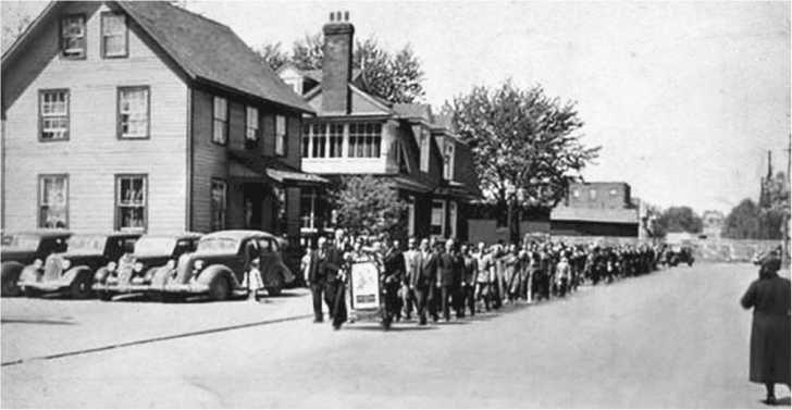 Иллюстрация к книге — Разведка и Кремль. Записки нежелательного свидетеля [i_036.jpg]